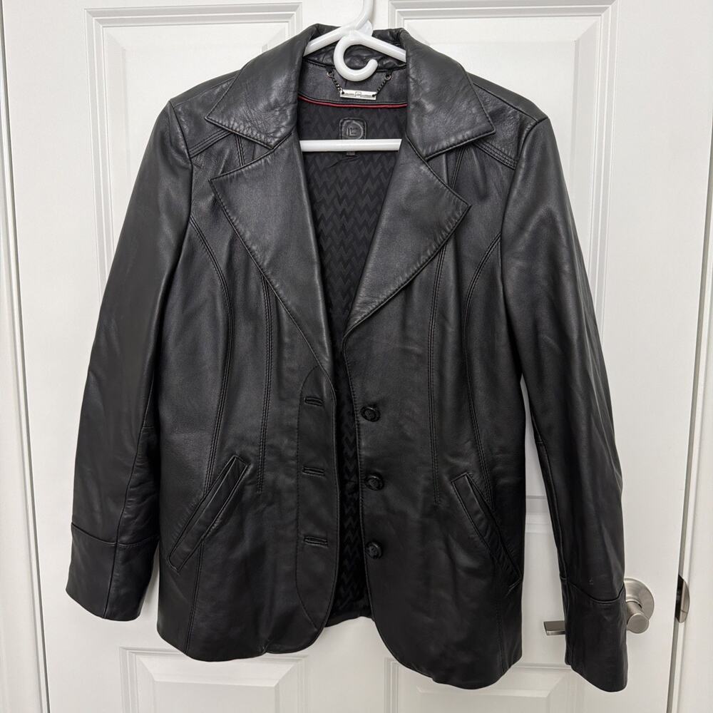 Vtg Wilsons Leather Black Genuine Leather Jacket Womens Size M 90’d Y2K